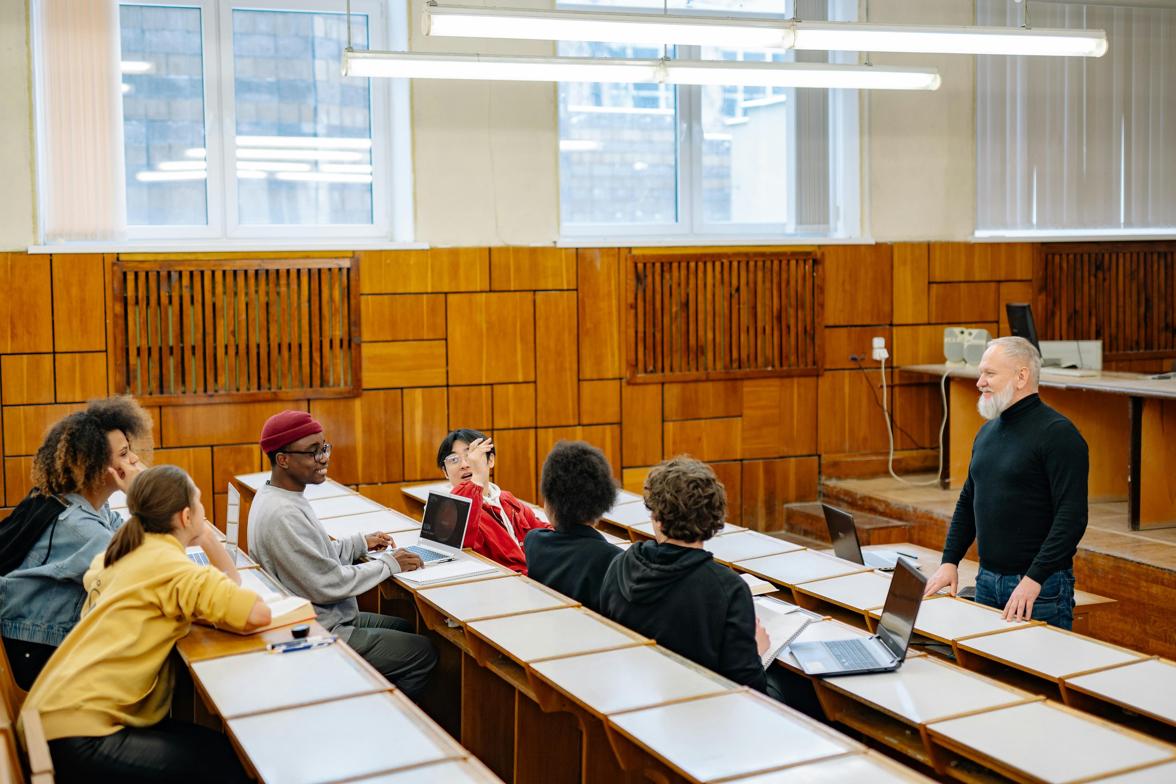 Formation TCF Canada : Préparez l’examen et boostez vos chances d’immigrer au Canada